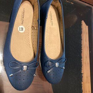 Blue Ballet Flats